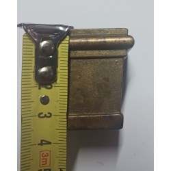Piedino in ottone quadrato