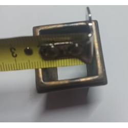 Piedini quadrato piccolo in ottone